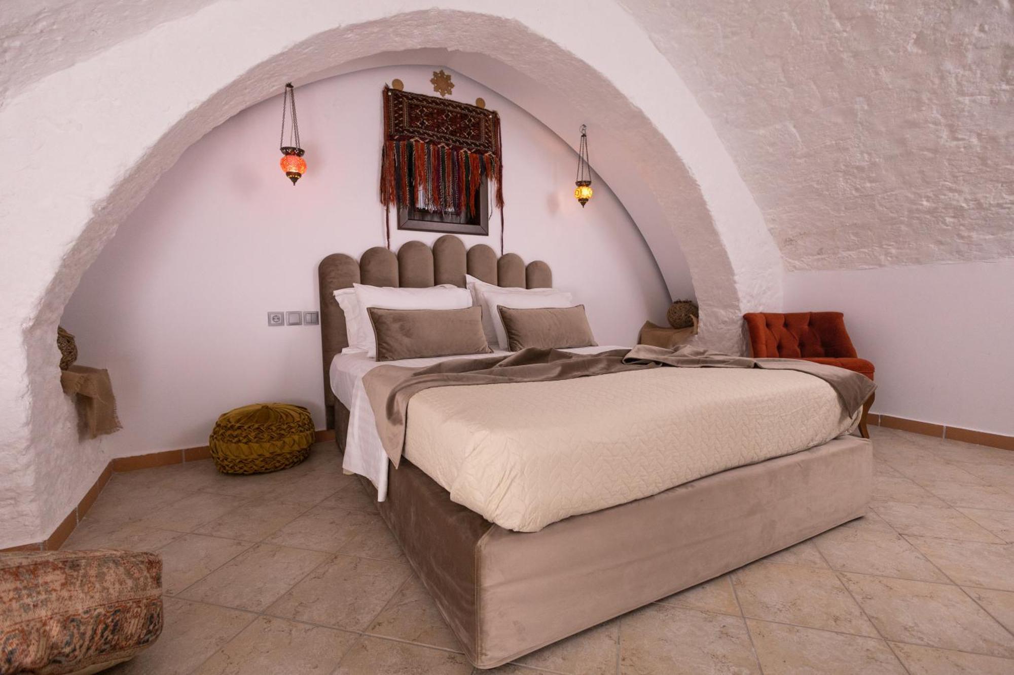 April Luxury Suites (Adults Only) Rhodes City Kültér fotó